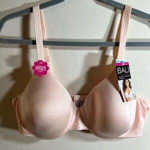 NWT Bali Soft Pink Comfort Bra